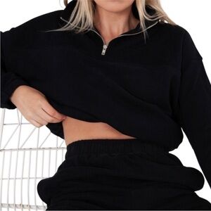 Bayse 1/4 Zip Collared Cropped Pullover Sweatshirt Black Sz Medium